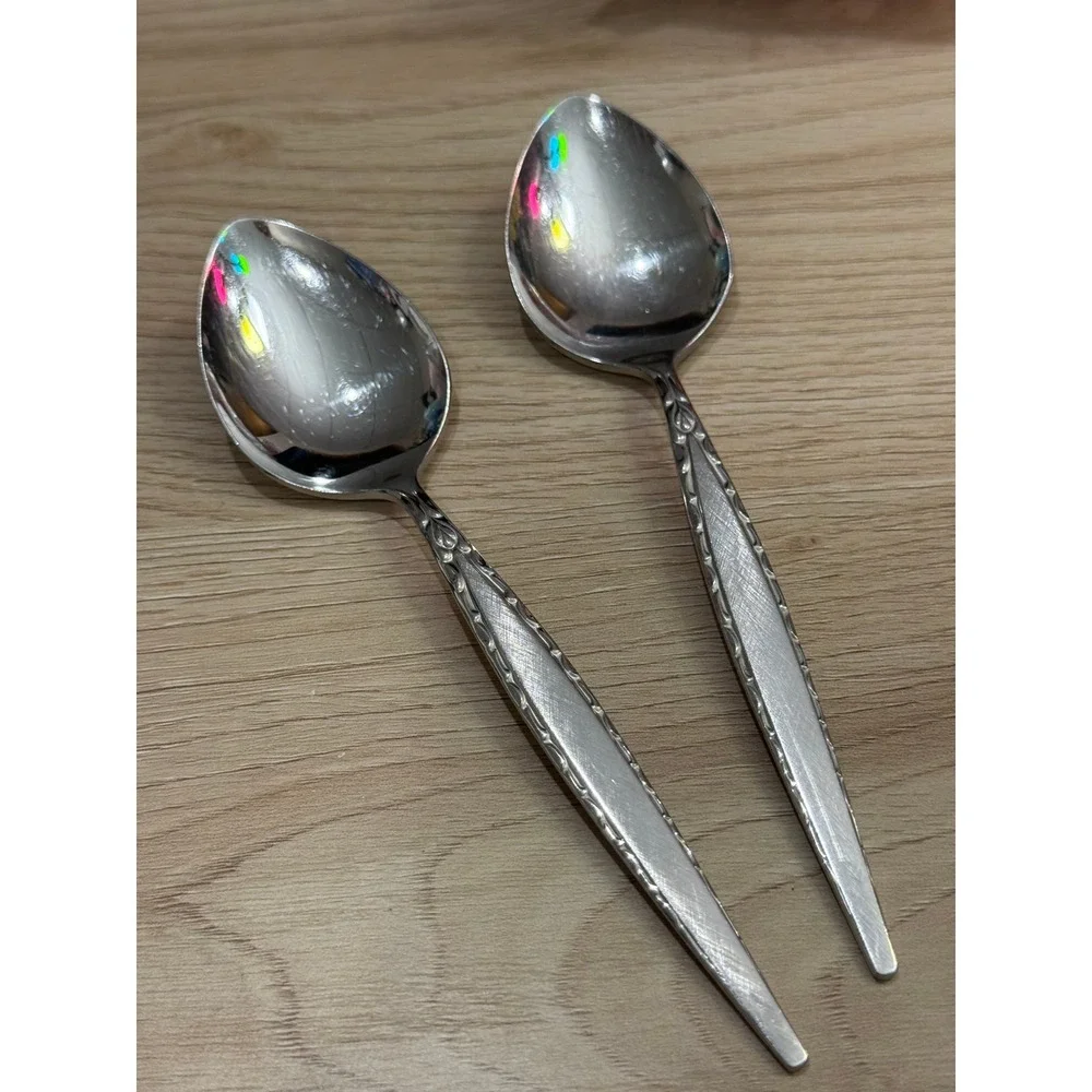 Oneida Community Venetia Stainless Steel Flatware Set of 2 Soup Cereal Spoons